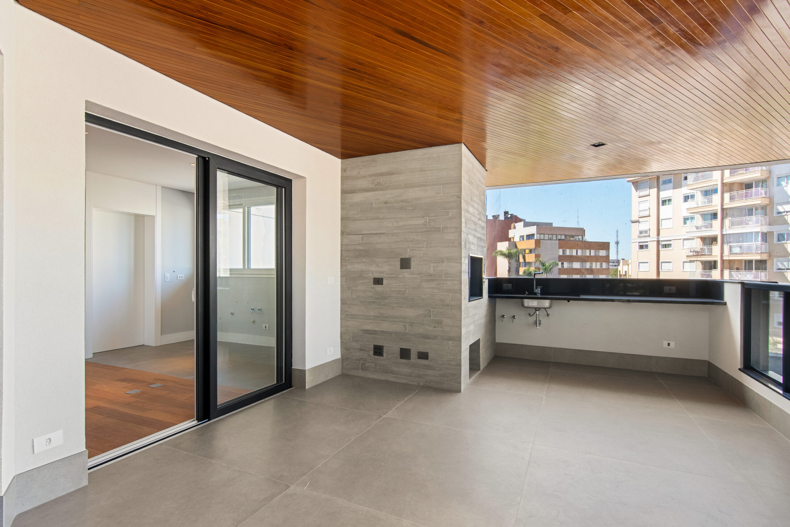 Apartamento 210 m² | Guaraúna