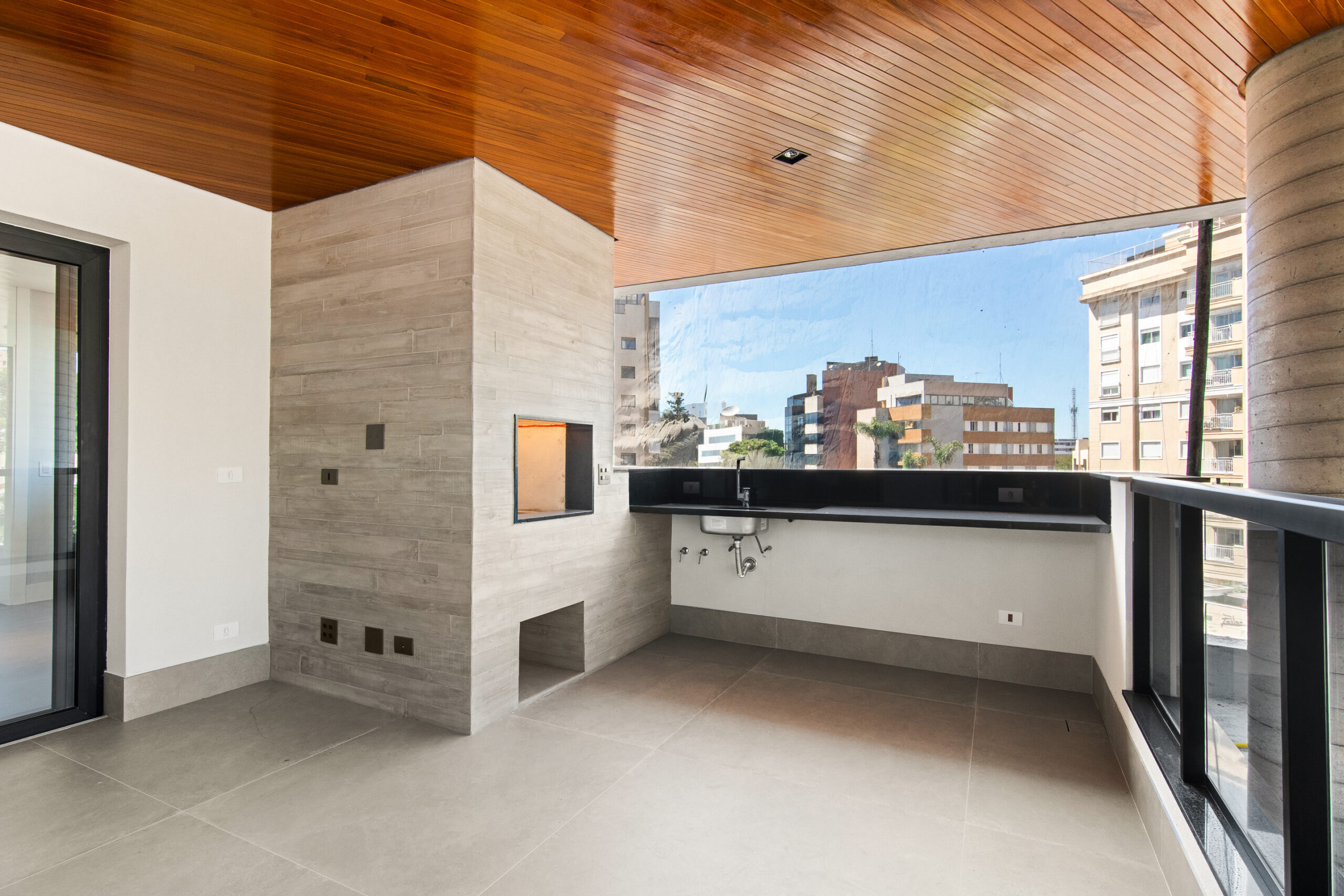 Apartamento 210 m² | Guaraúna