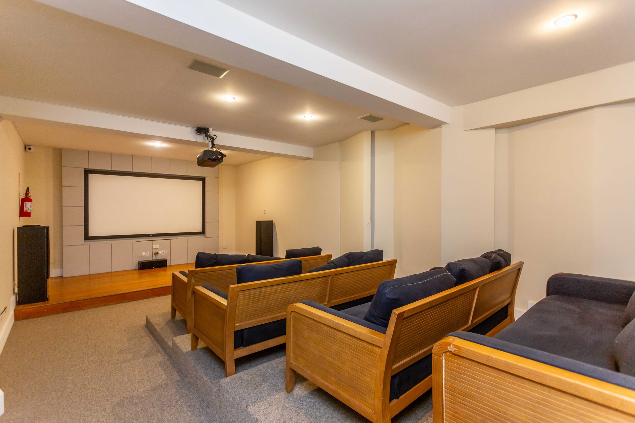 Apartamento Mobiliado 139 m²  | Vintage