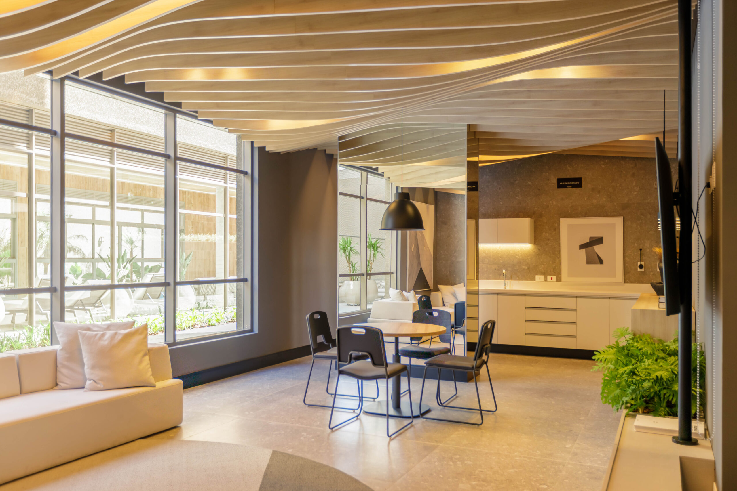 Apartamento Mobiliado 138 m² | Vitra