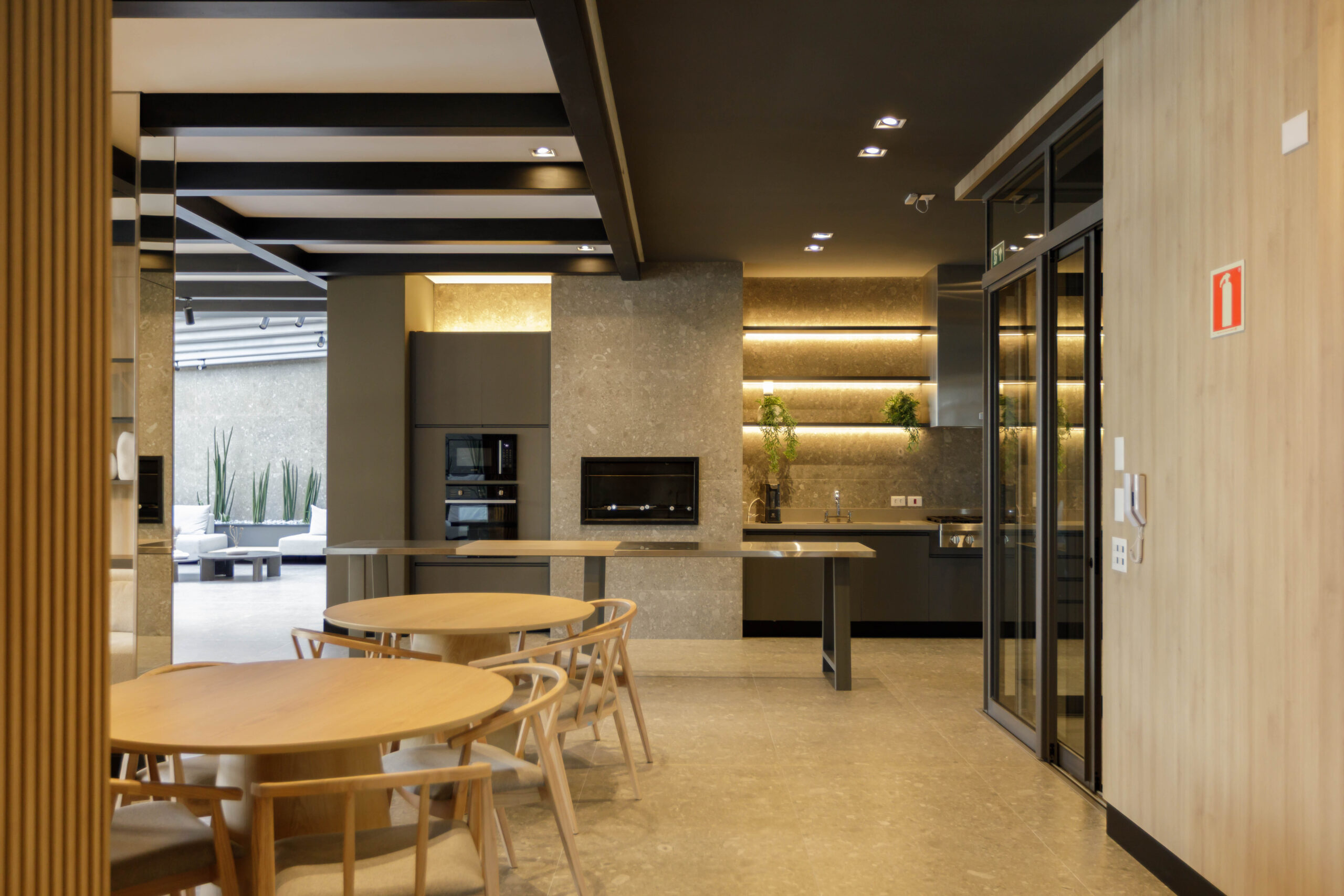 Apartamento Mobiliado 138 m² | Vitra